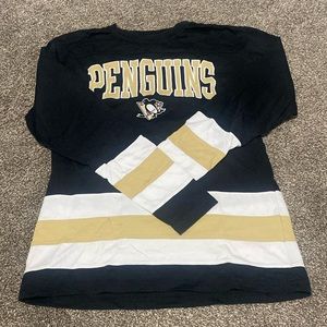 Long sleeve penguins shirt